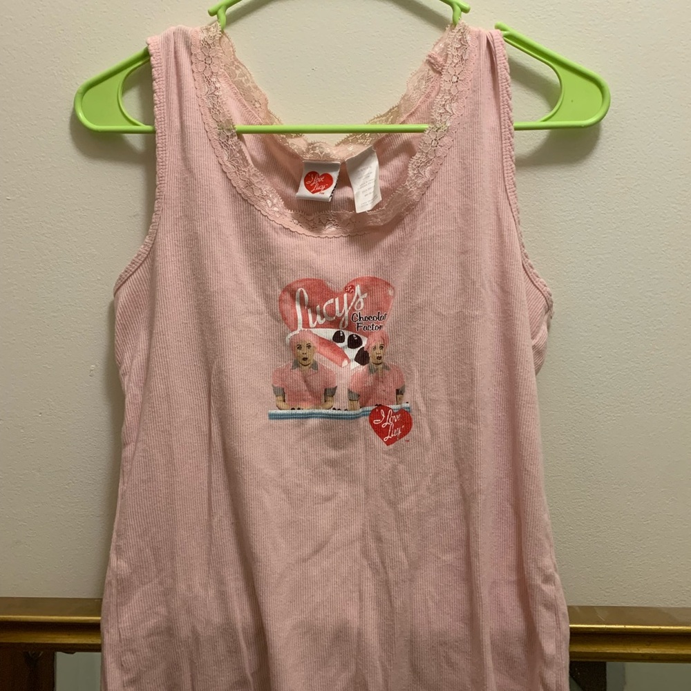 Vintage I Love Lucy tank top fits Size L baby pink